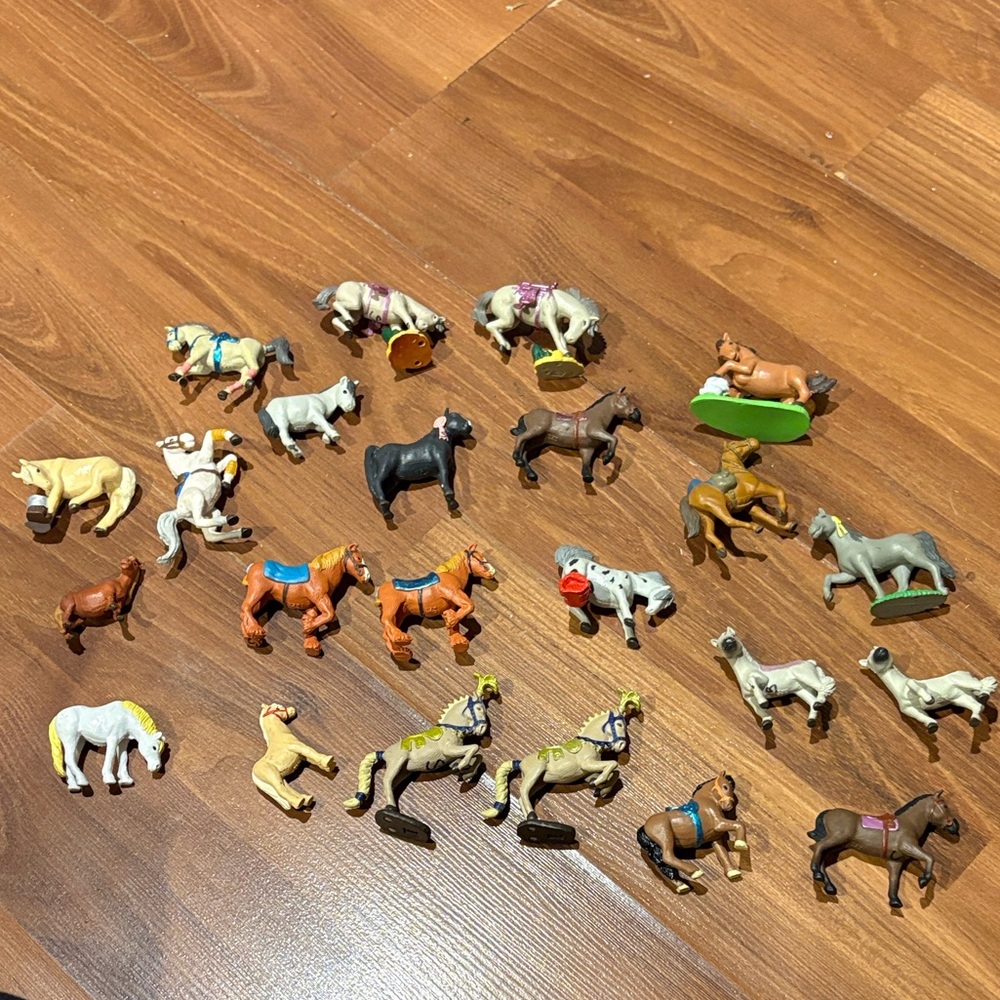 Assorted “Pony In My Pocket” Lot